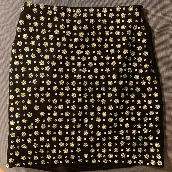 Opening ceremony, flower sequin skirt - Picture 2 of 3